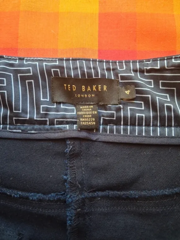 Ted Baker chinosy damskie XL