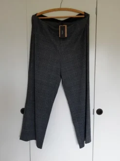 Ternede bukser fra Vero Moda Curve