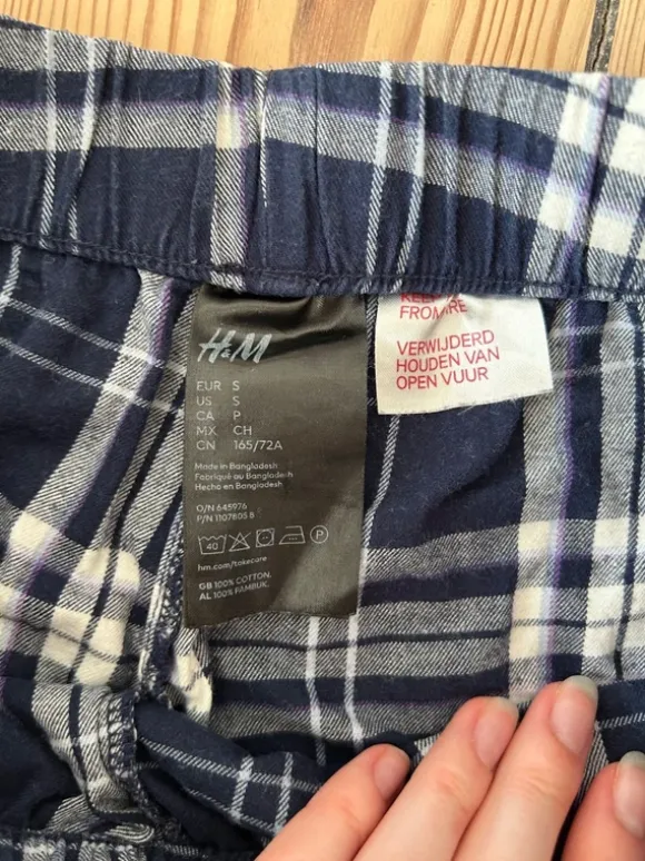 Ternet natbusser fra H&M
