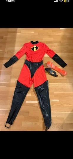 The Incredibles dräkt