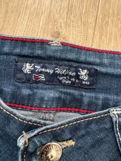 Tommy Hilfiger Denim 1985 Jeansy W27 L32 Slim Fit Y2K Premium Denim