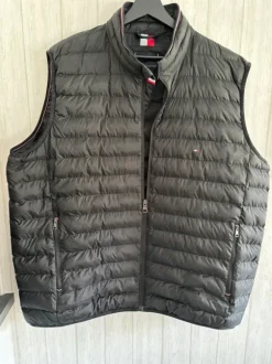 Tommy Hilfiger täckväst 3XL!