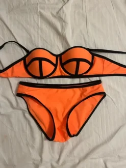triangle bikini