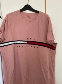 T-shirt Hilfiger