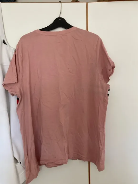 T-shirt Hilfiger
