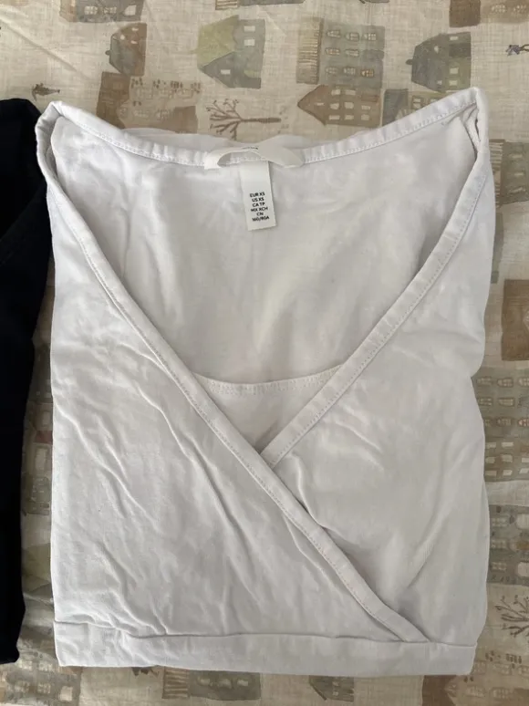 T-shirt mama breast feeding