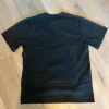 T-shirt med print