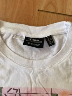 T-shirt wezc