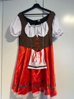 Tyrol kjole