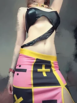 Una Trish cosplay