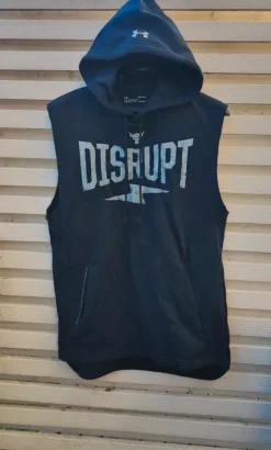 Under Armour, hihaton college huppari