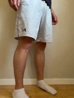 Under Armour shorts herr L – lätta träningsshorts i vitt