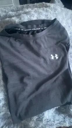 Under Armour t-shirt