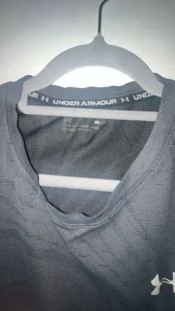 Under Armour t-shirt