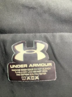 Under armour vindjacka XL svart