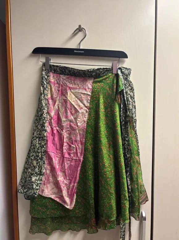 Unik slå om nederdel