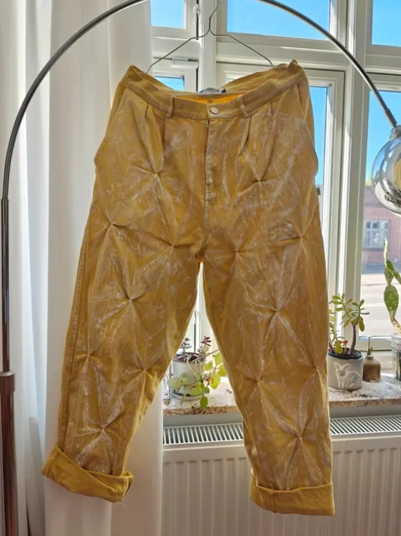 Unikke gule statement bukser