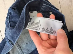 Uniqlo wide jeans