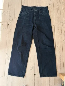 Uniqlo wide jeans