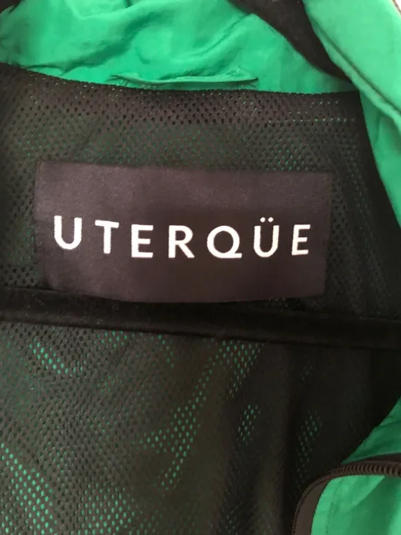 Uterque lekka kurtka wiatrowka trencz