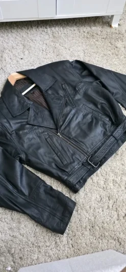 Vintage Bikerjacka i Pakistanskt Läder | Boxy V-Shape | Toppskick!