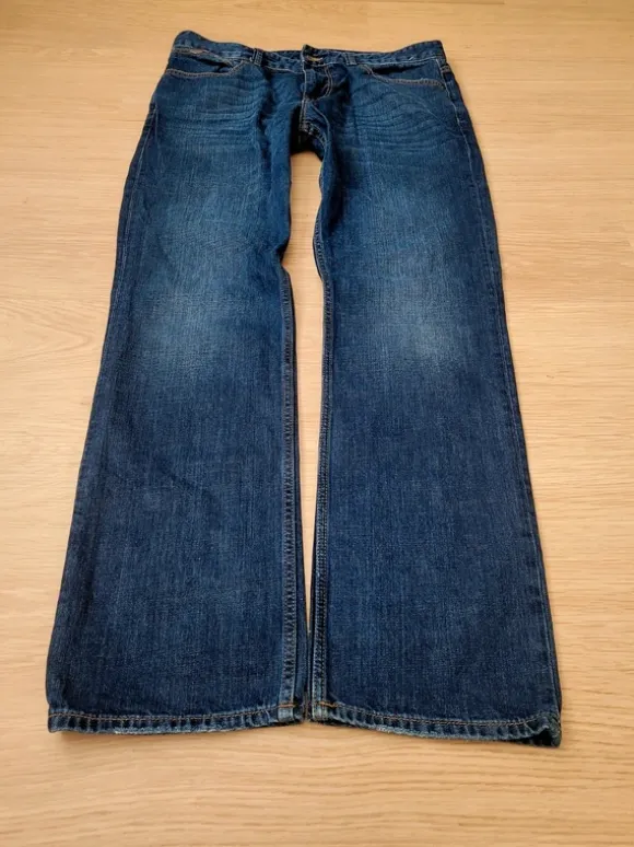 Vintage bootcut denim jeans Y2K