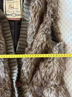 vintage brown faux fur waistcoat y2k sztuczne futerko futrzana kamizelka 00s swag avant garde