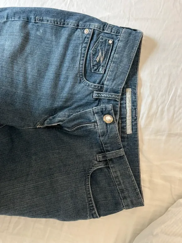 Vintage capris med søde detaljer