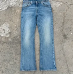 Vintage Flare fit Levi's Jeans, Avant Garde Washed Bootcut Damskie Spodnie, Rozkloszowane Fade Levis