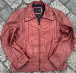 Vintage oversized cognac leather jacket / distressed 90s fit
