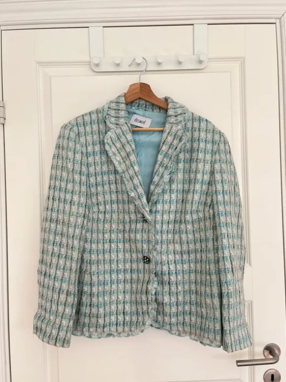Vintage pastel blazer • soft academia & classy look • vintage coquette / old money