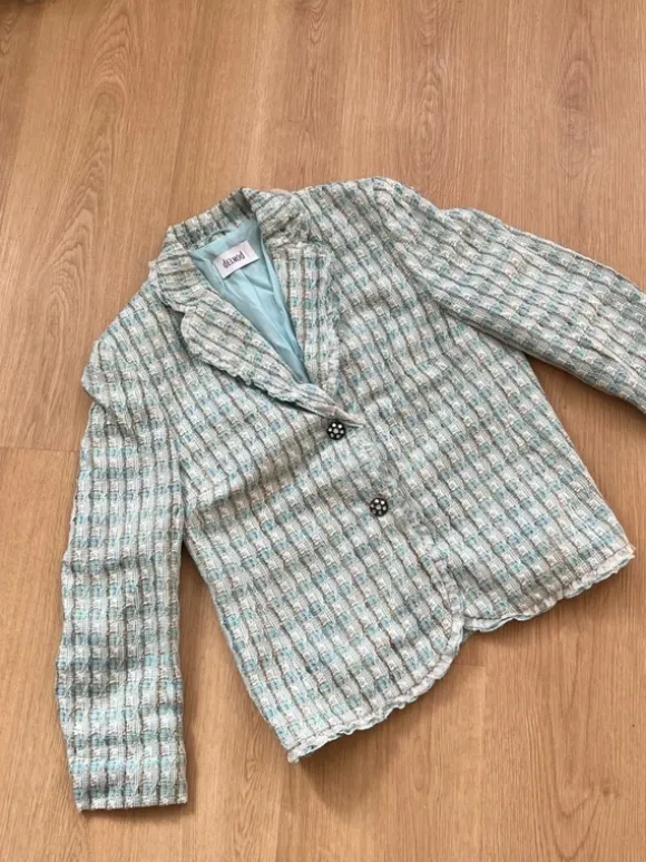 Vintage pastel blazer • soft academia & classy look • vintage coquette / old money