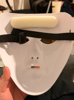 Vit anonym mask