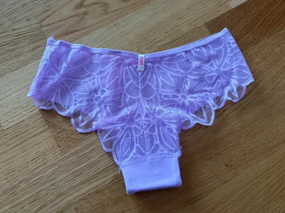 VS PINK trosor strl XS