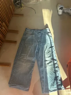 Weekday jeans