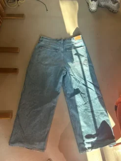 Weekday jeans