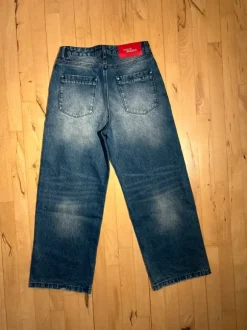White coffee jeans