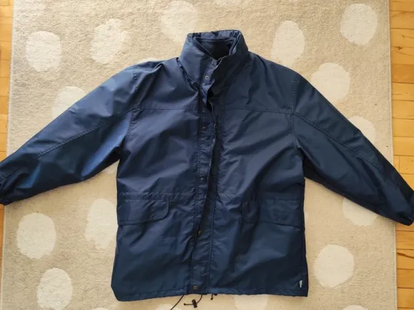 Windbreaker jacket