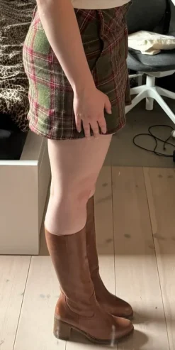 Wool check midi skirt