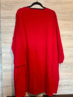 Włoska ekstra długa czerwona bluza tunika z kieszeniami Italy moda oversize 54 56 bawełna 95%