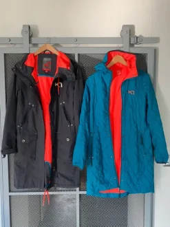 2x profesjonalna kurtka Kari Traa Norwegia, jacket