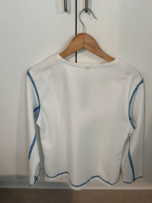 Y2K Surfer look