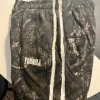 Young La Dark tree camo