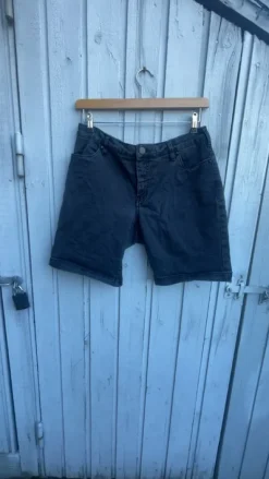 Zizzi shorts i str 44