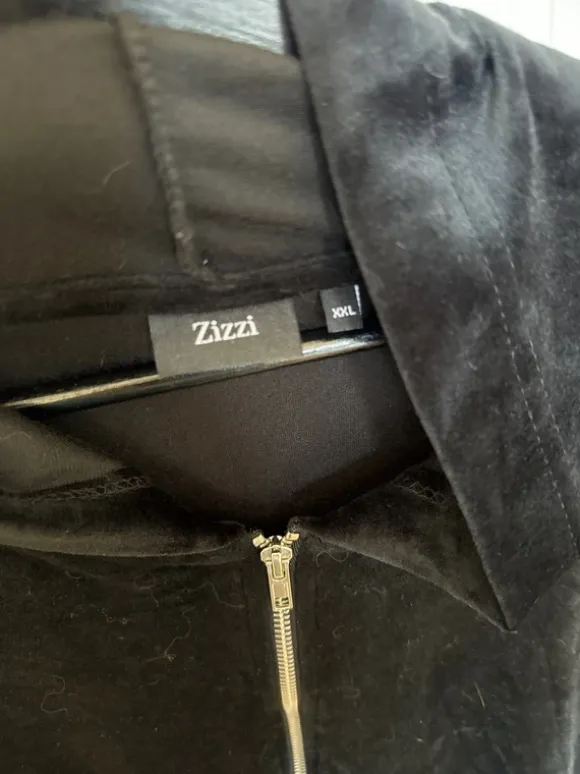 Zizzi velour buksedragt